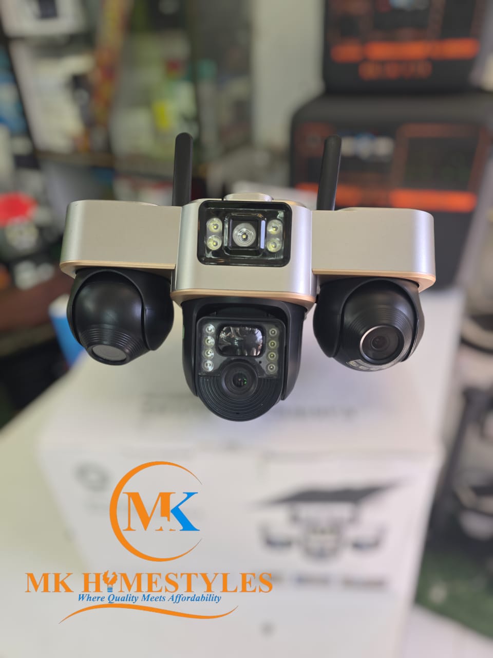 V380 4G Solar 360&deg; Triple CCTV thumbnail 2