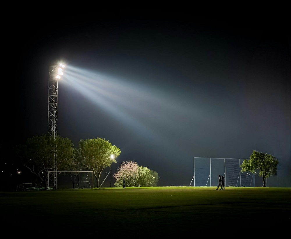 AC Floodlights &ndash; High-Power Lighting for Homes, Businesses & Outdoor Security